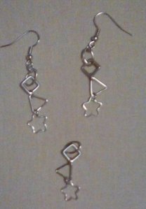 shapeshifter-earrings-and-pendant-set